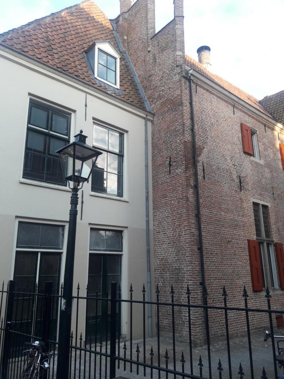 Stadslogement Bij De Sassenpoort Зволле Екстер'єр фото